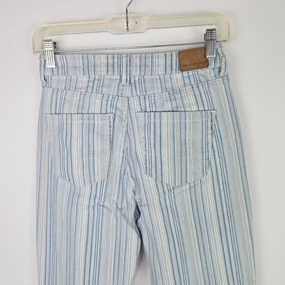 🦃 American Eagle AE High Waisted Stretch Mom Jeans Striped Blue White 0 Reg - Picture 6 of 16